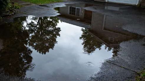 La mejor bomba para drenaje de entradas de vehículos y patios